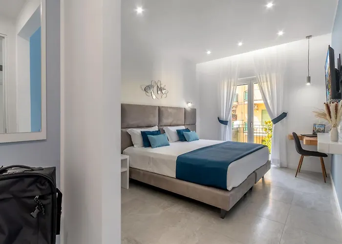 The Sisters' House * Sorrente