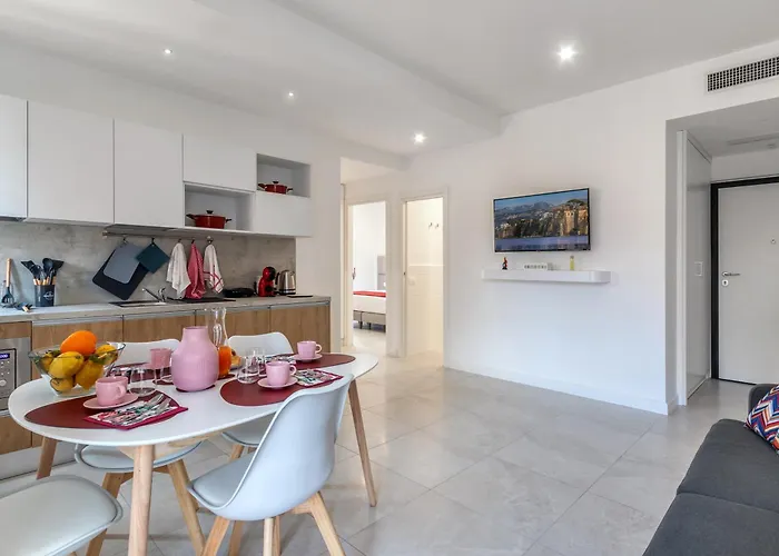 The Sisters' House *