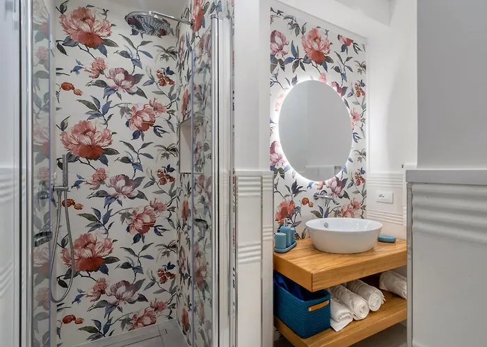 The Sisters' House *