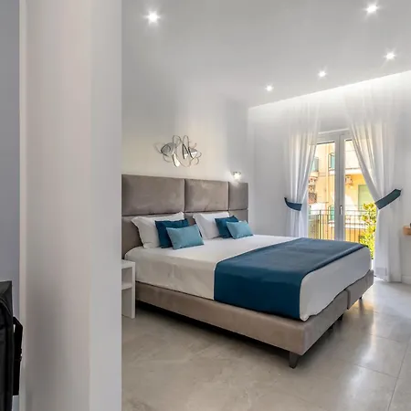 The Sisters' House * Sorrente