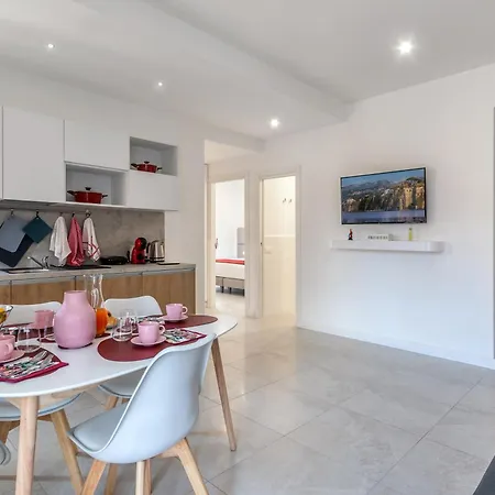 The Sisters' House *