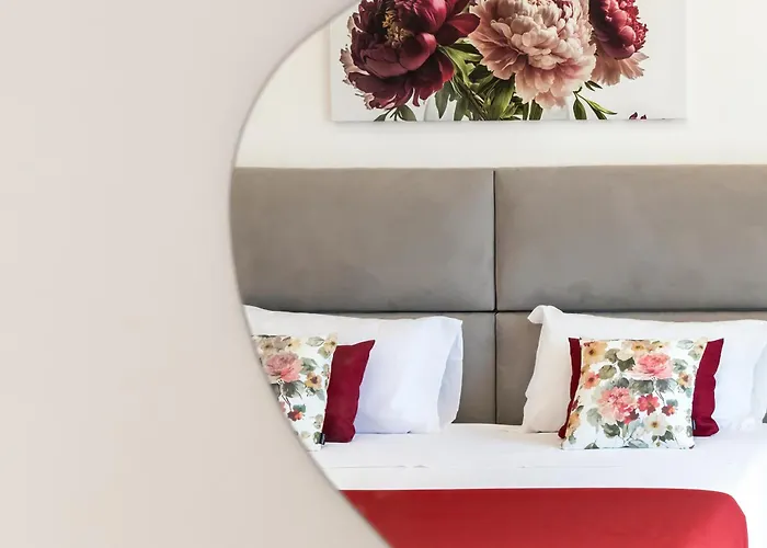 The Sisters' House * Sorrento