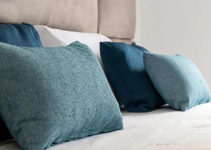 The Sisters' House *