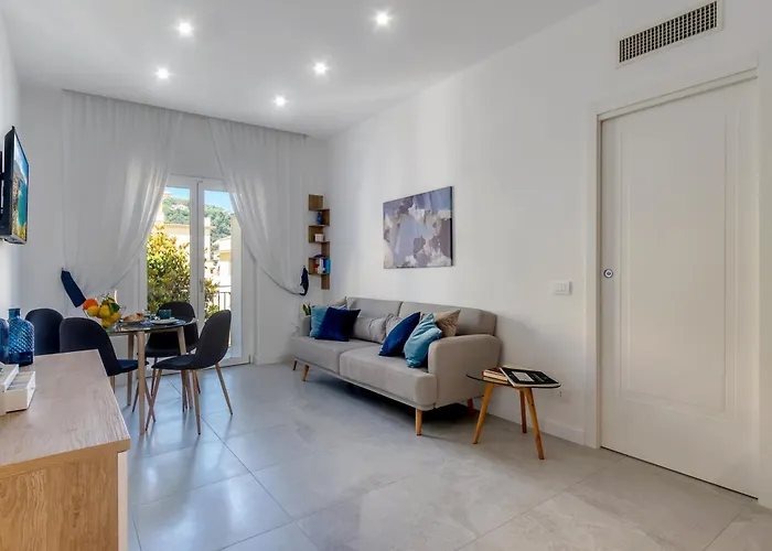 The Sisters' House Appartement